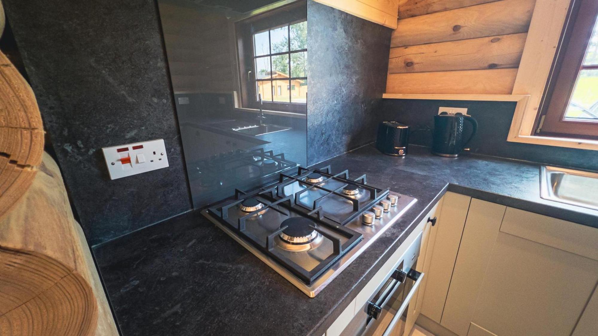 Aspen Lodge, Amazing New Log Cabin With Hot Tub - Sleeps 6 - Felmoor Park Morpeth Zimmer foto